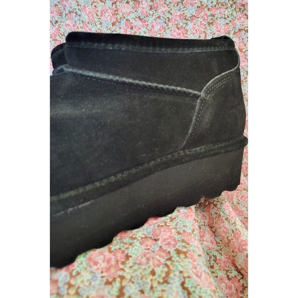 Bearpaw Black Suede Ankle Boots, Women's Size 10 - Picture 7 of 9